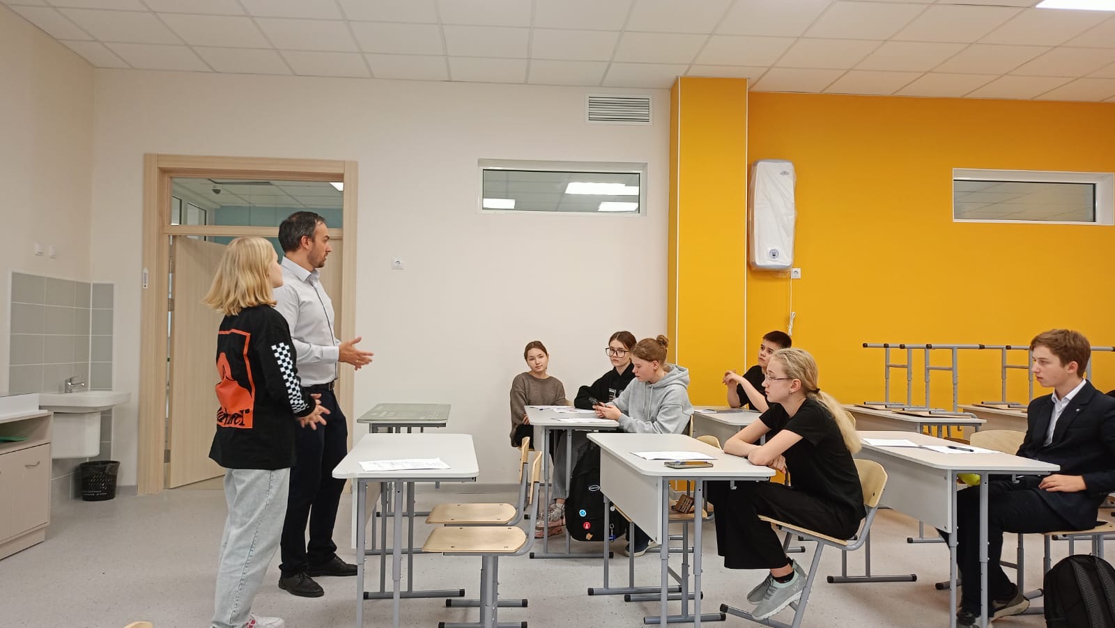 Профориентационное мероприятие и занятие по подготовке к Олимпиаде по ОБЗР в школе № 704