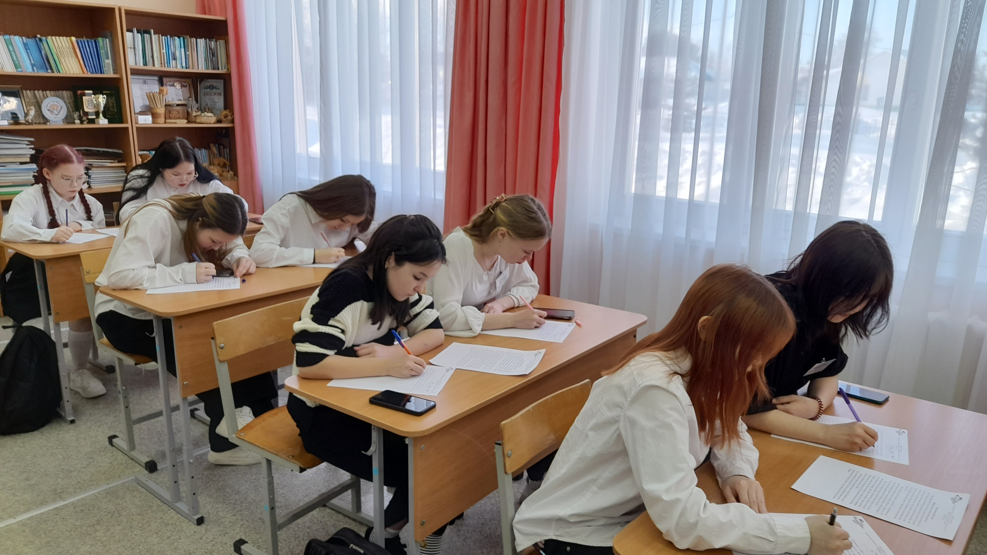 Полноват Югра 2.jpg