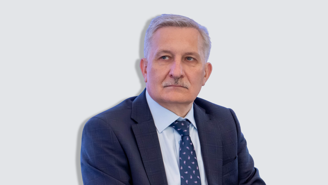 Имя Эксперта
