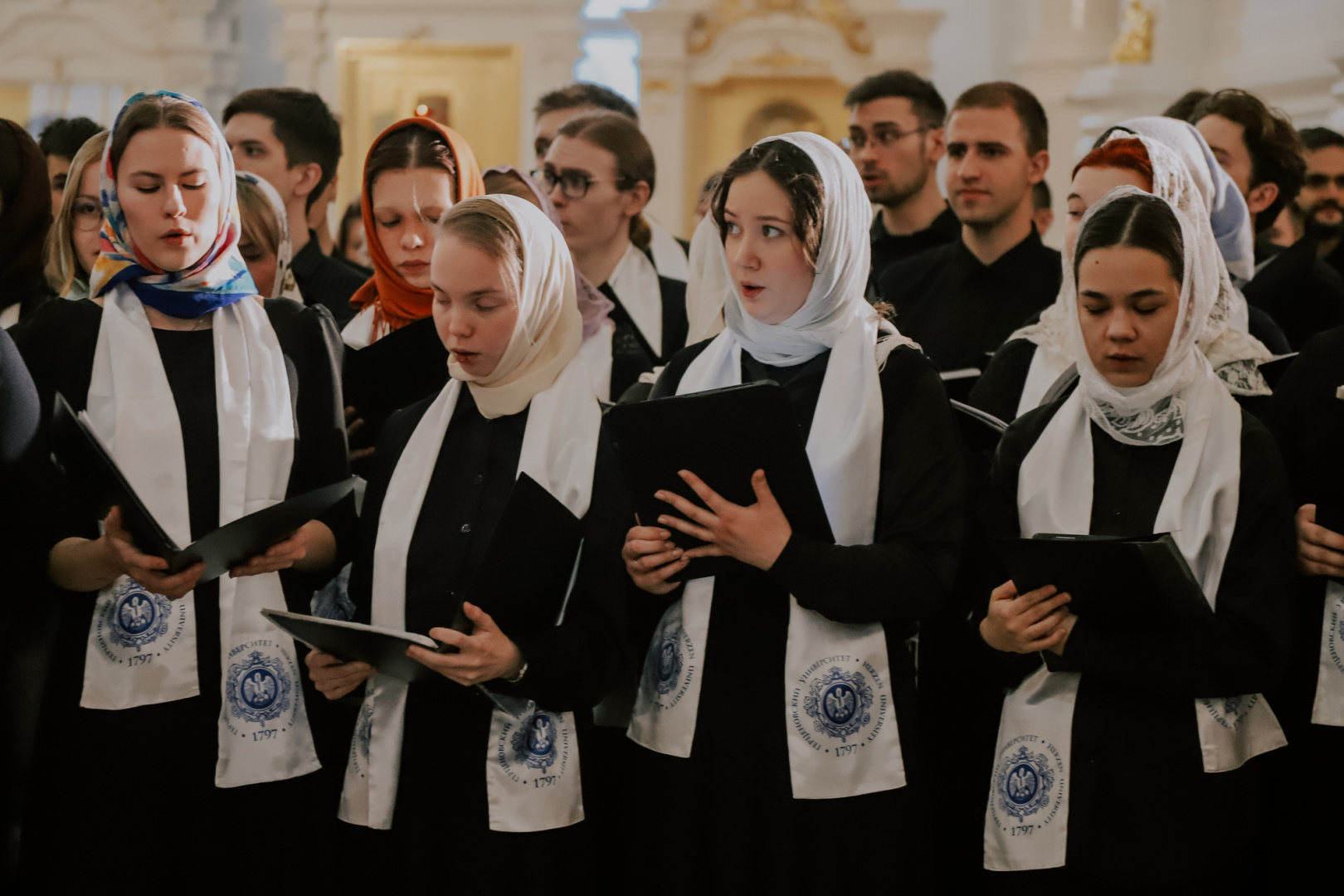 альтернативный текст