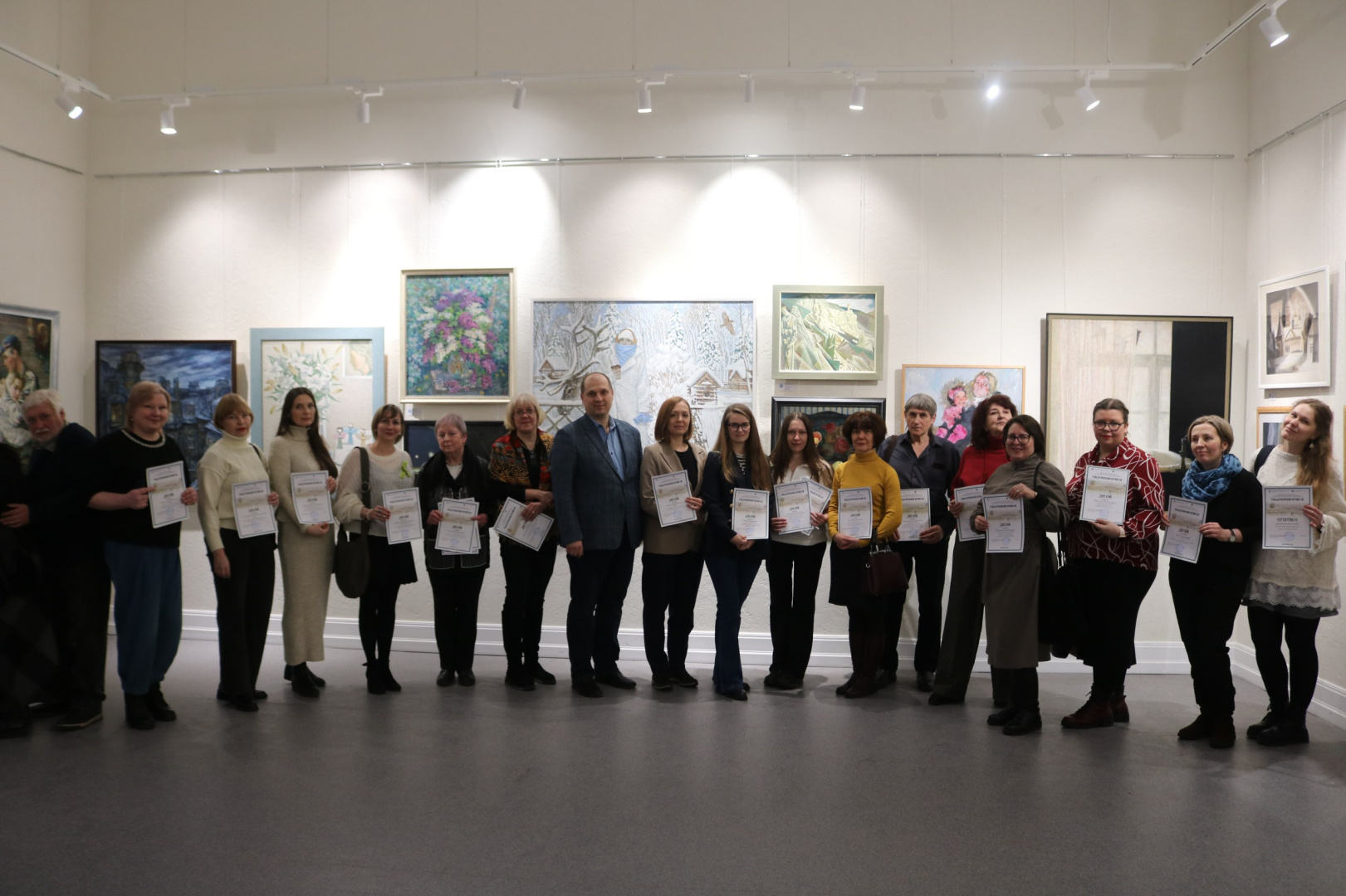 Торжественное открытие и церемония награждения победителей международной выставки-конкурса «Рождественский вернисаж»