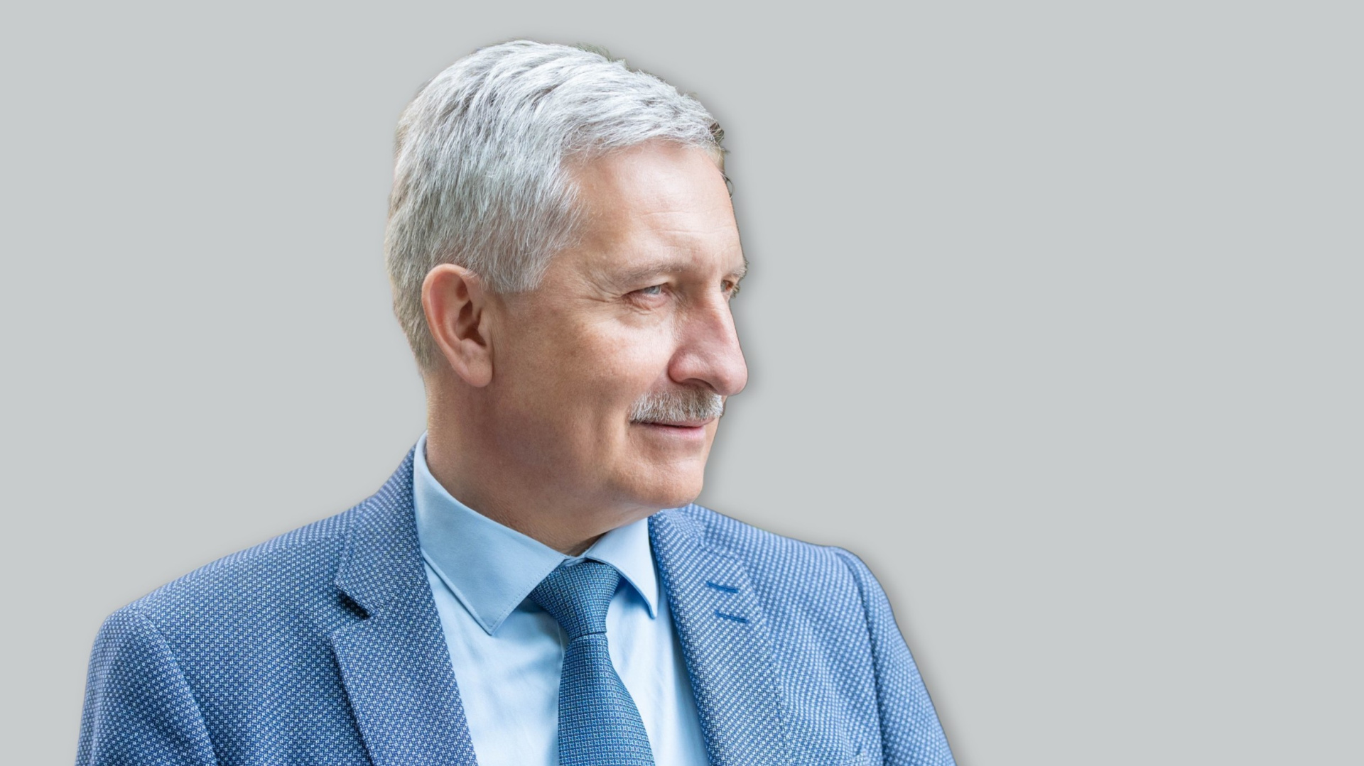 Имя Эксперта