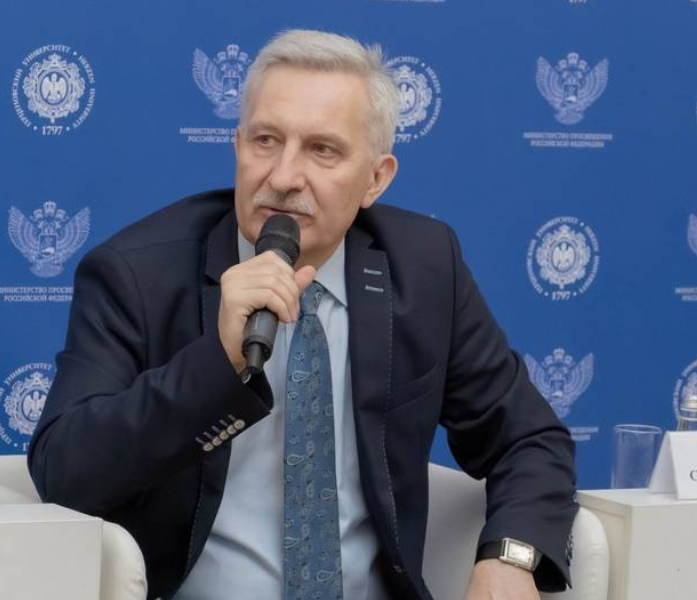 Тарасов СМИ.png