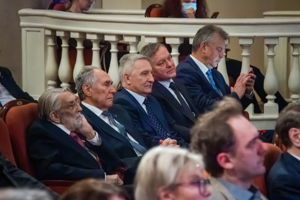 Клуб друзей.jpg