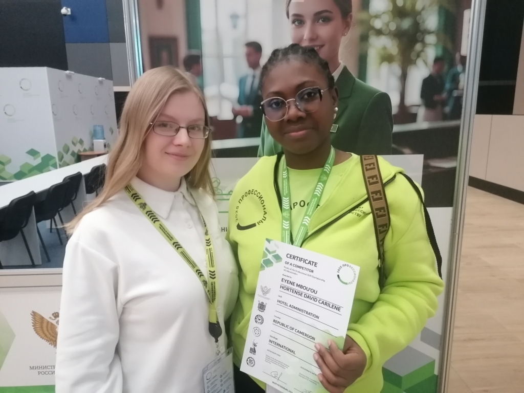 Переводчики-волонтеры на чемпионате «Профессионалы» - 2025