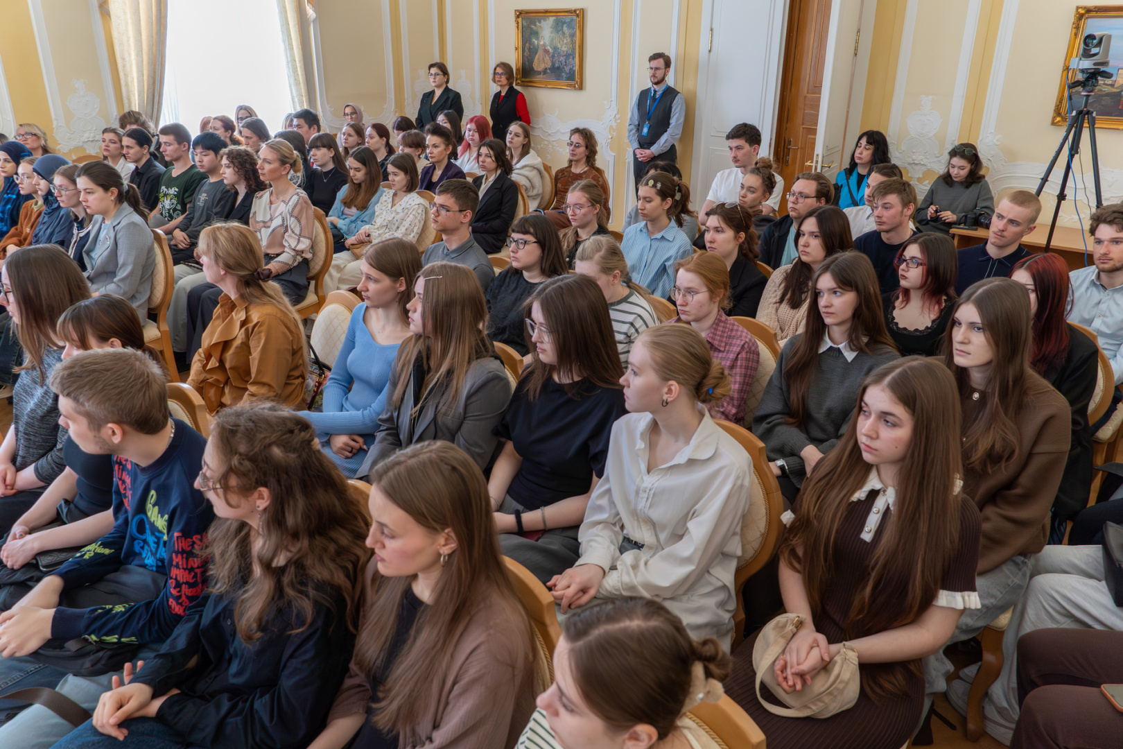 альтернативный текст