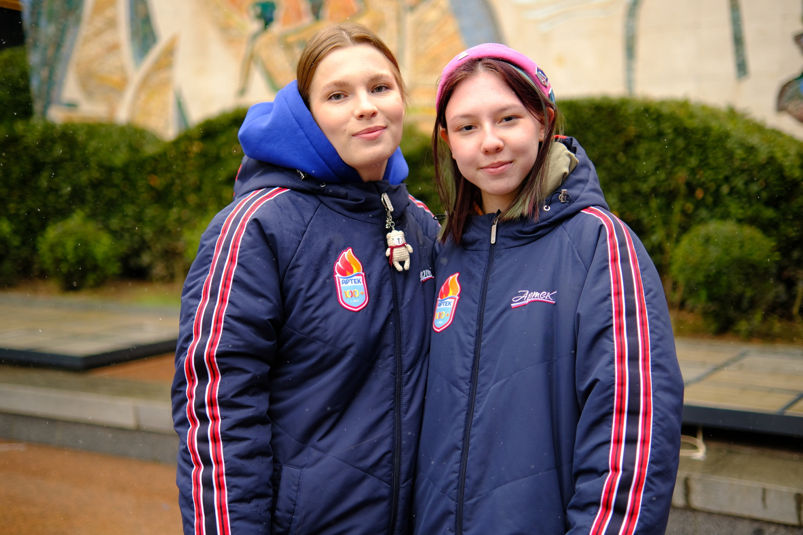 Студентки института художественного образования получили уникальный опыт работы в легендарном «Артеке»