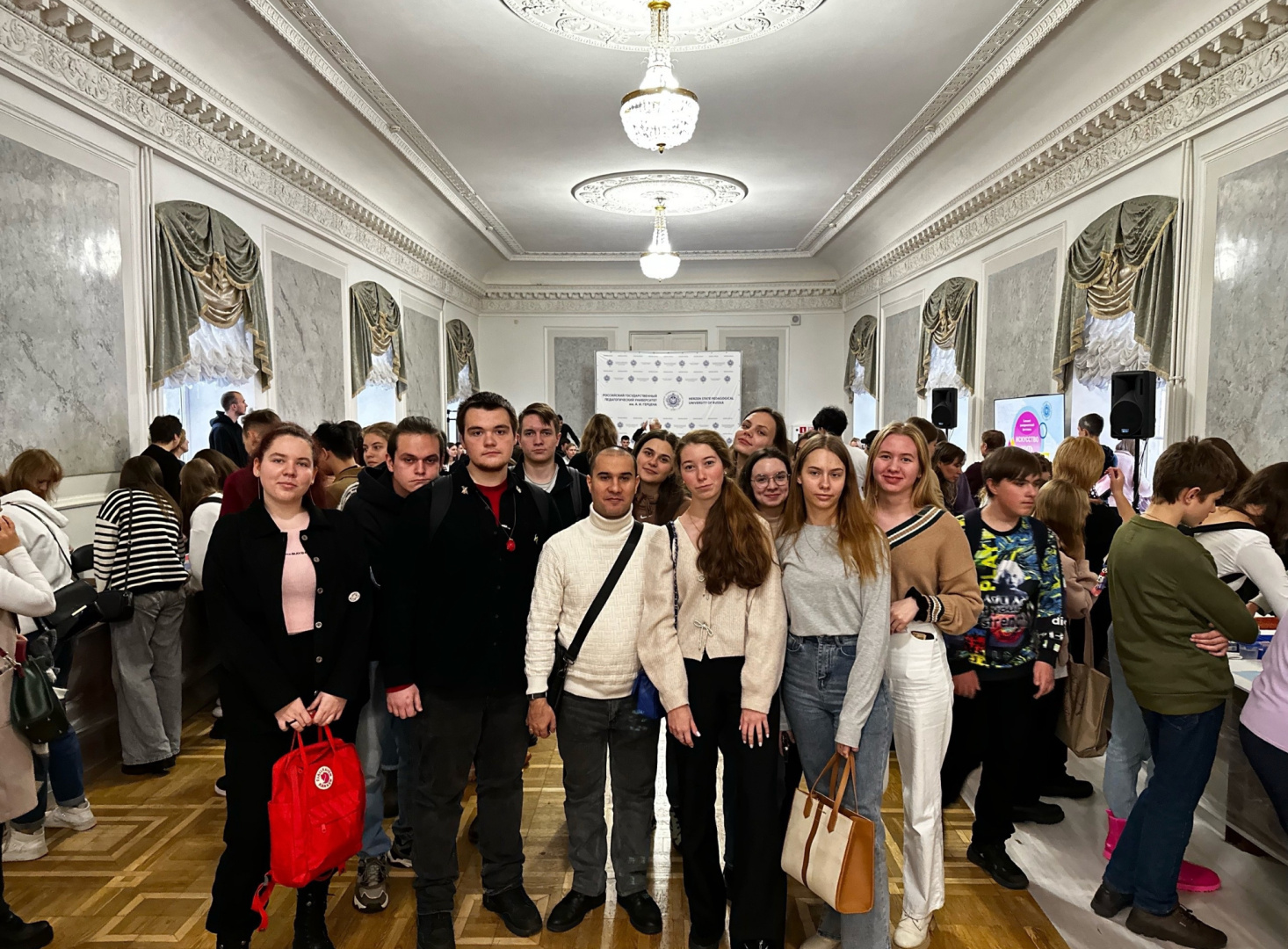 Студенты юридического факультета приняли в участие в Большом университетском фестивале "Искусство жить"