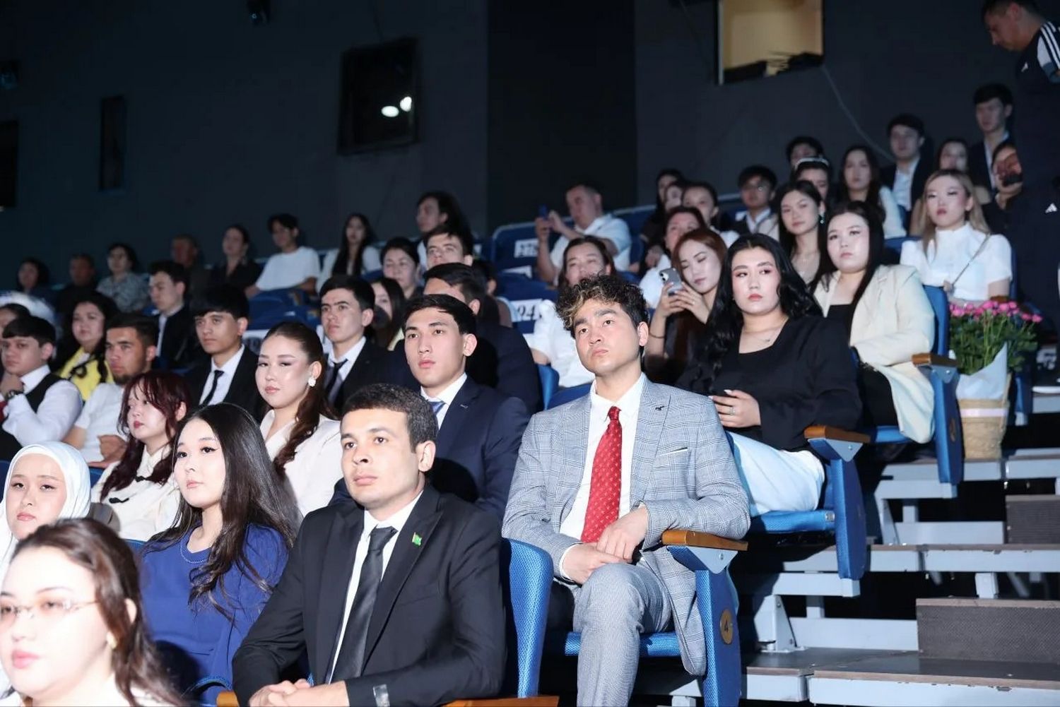 01.jpg
