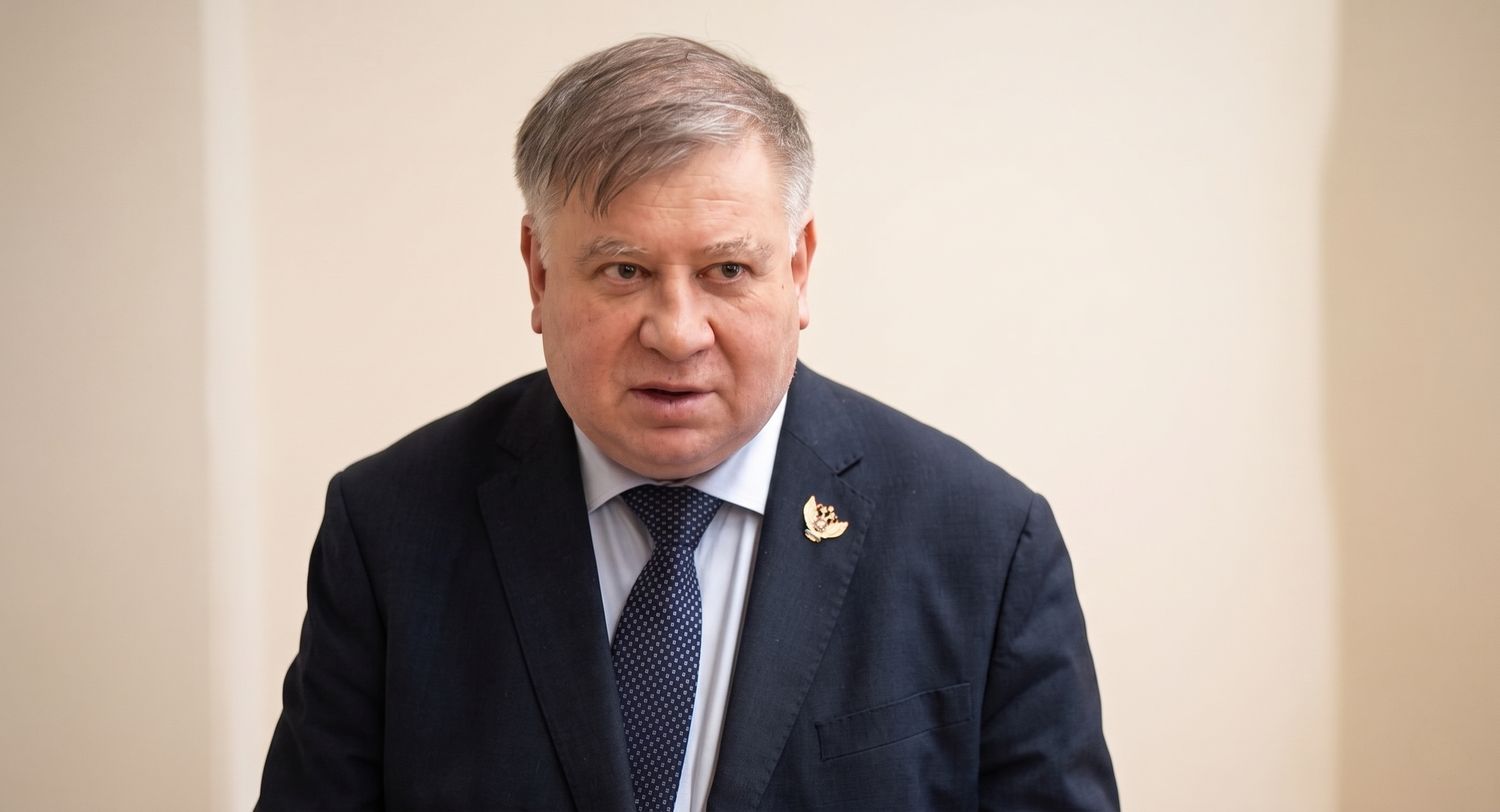 Имя Эксперта