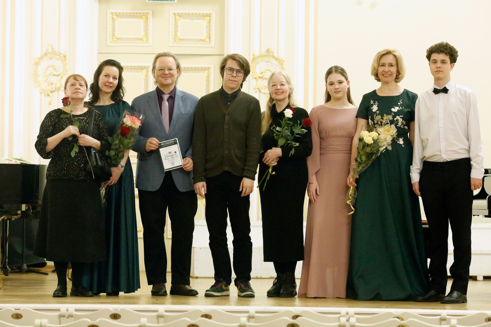 «Диалоги невских берегов»: Гала-концерт в Малом зале филармонии