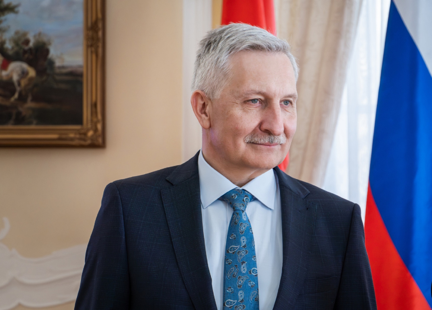 Поздравление от ректора Сергея Тарасова с Днем России