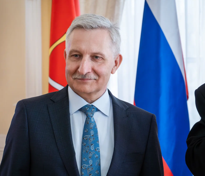 Имя Эксперта