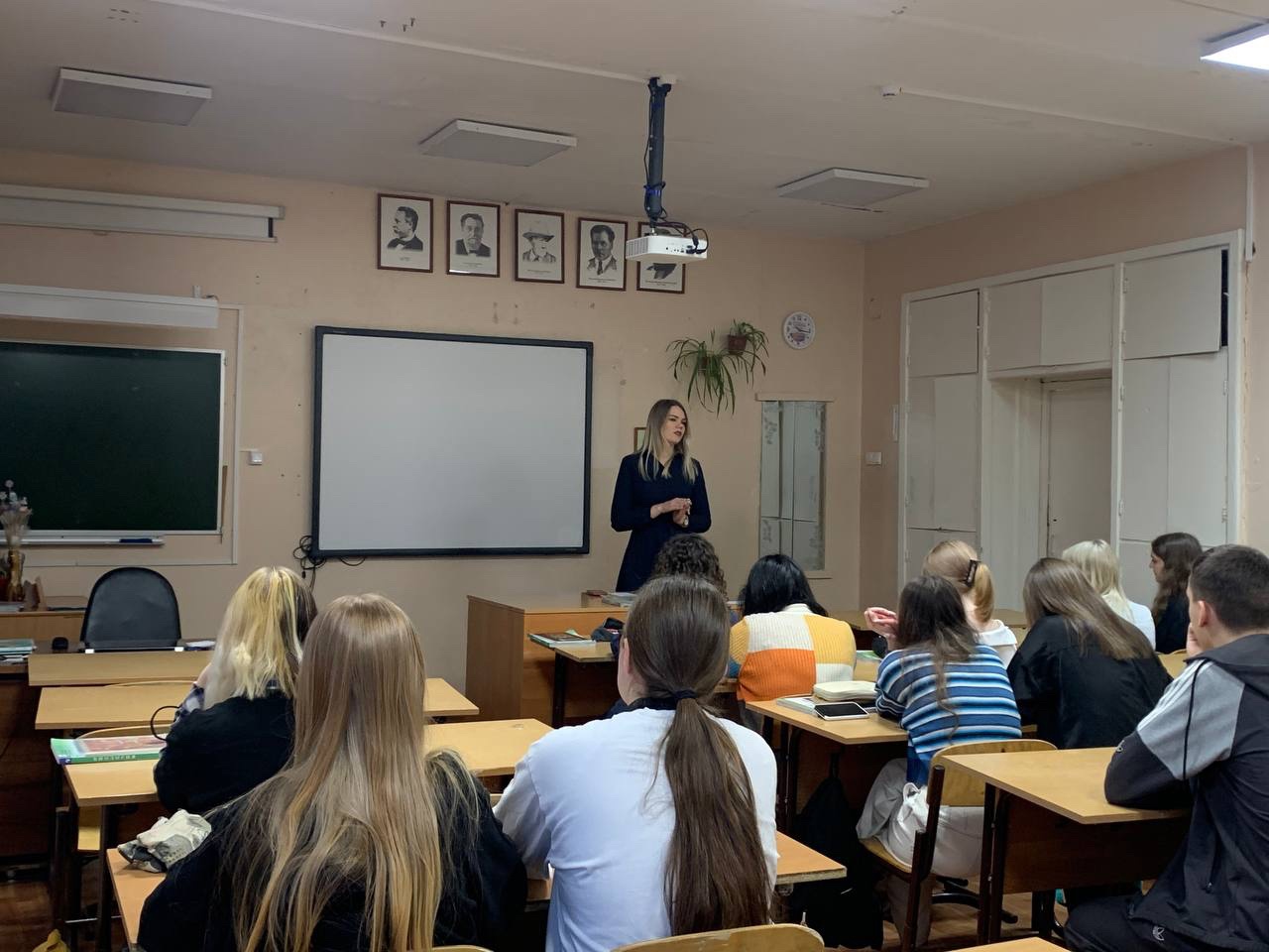 Юридический факультет -- регионам