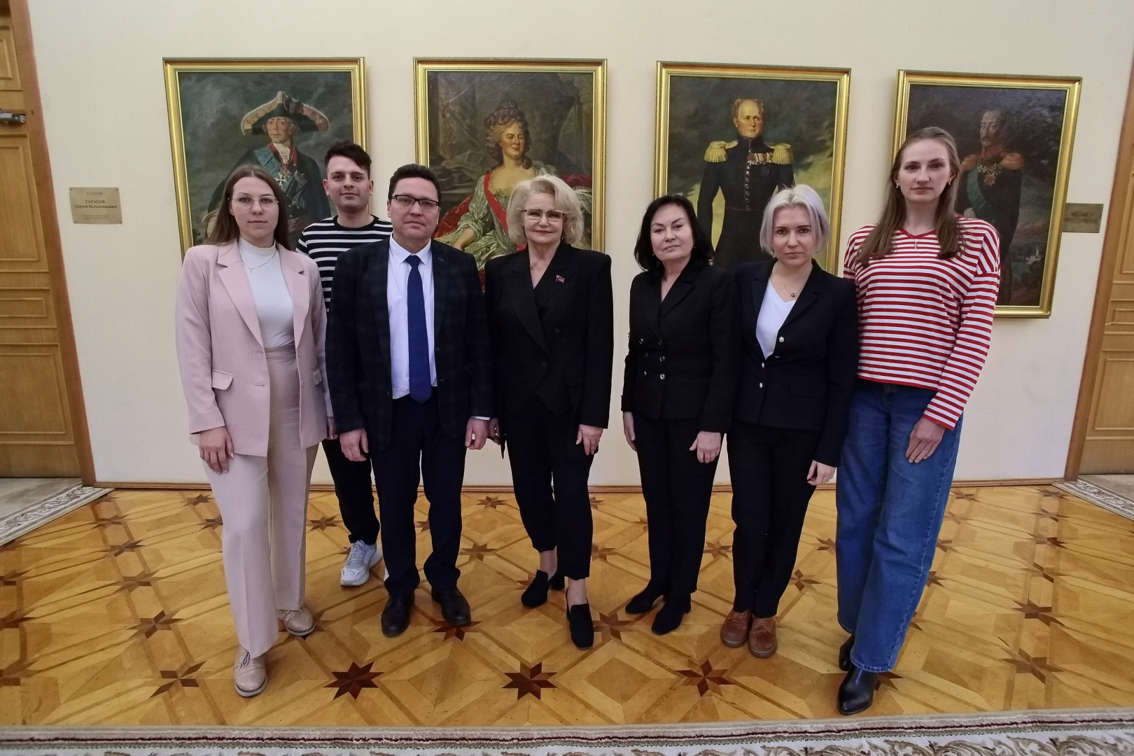 альтернативный текст