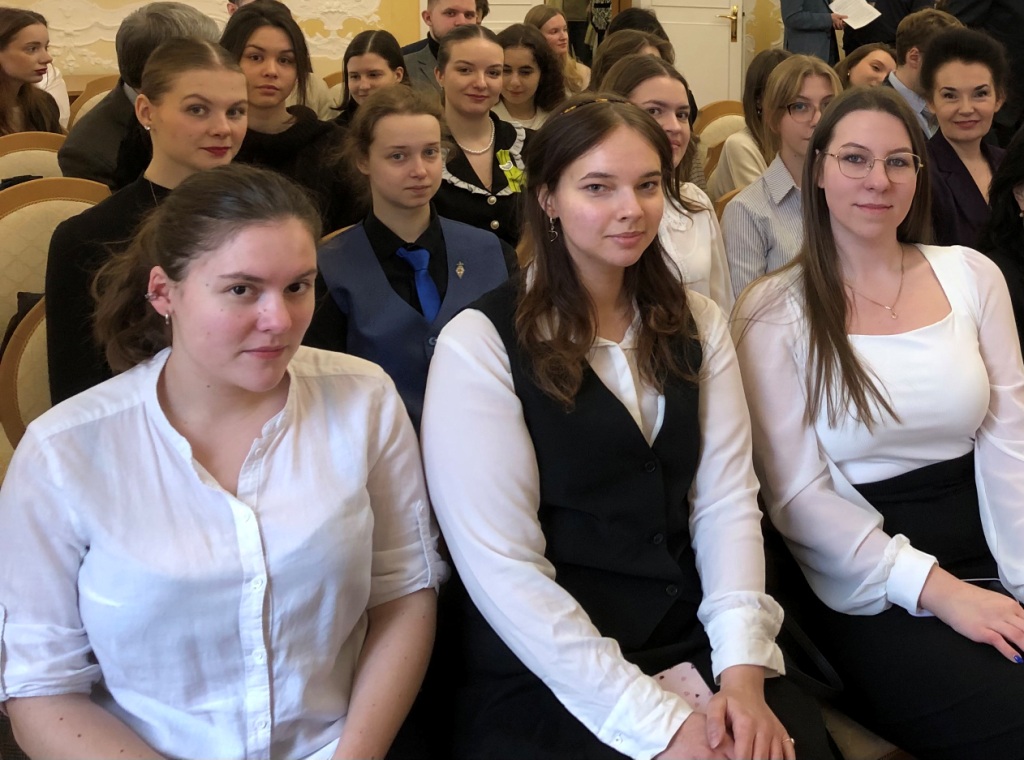  Благина Е. и Жилина Н. приняли участие во втором заседании Экспертного клуба