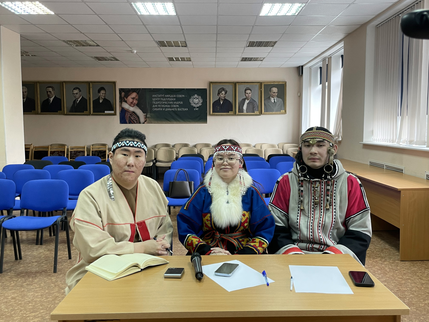 Студенты Института народов Севера на заседании в Госдуме РФ