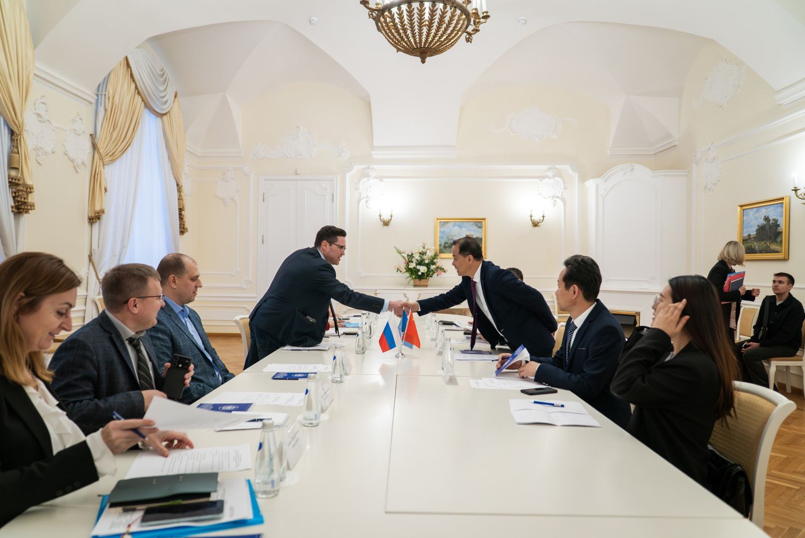 Институт художественного образования на рабочей встрече с делегацией Сианьского университета гуманитарных и естественных наук (КНР)