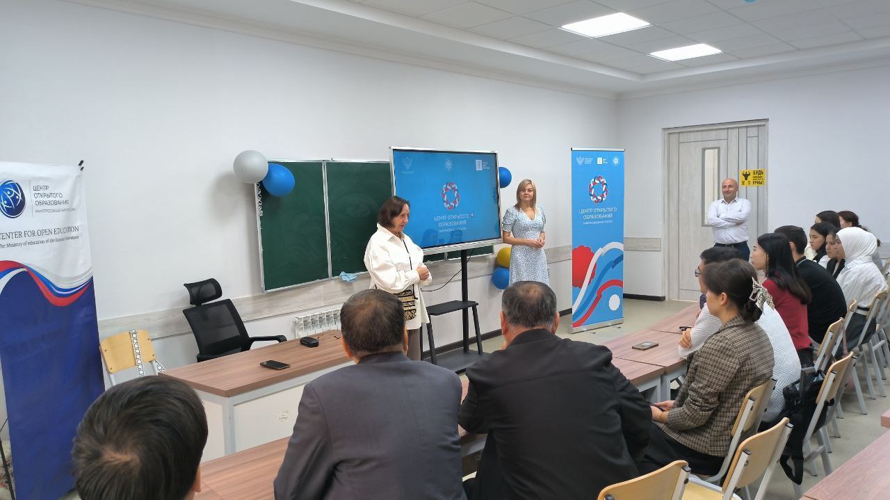 В Узбекистане стартовали курсы Центра открытого образования РГПУ им. А. И. Герцена для студентов Джизакского педуниверситета