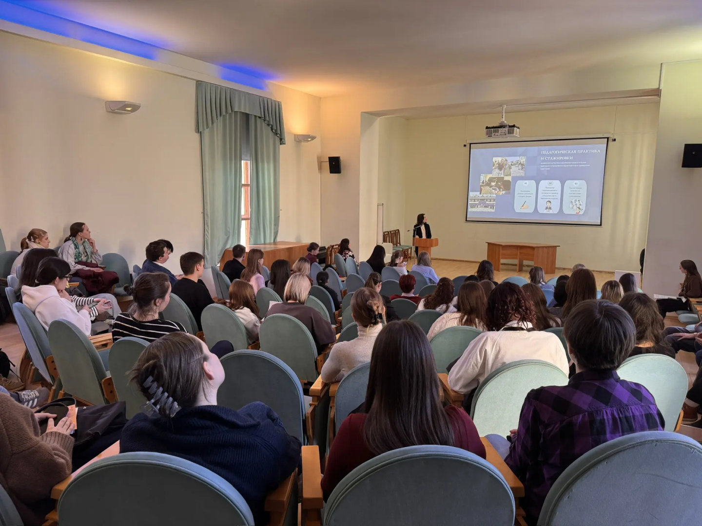 Карьера за рубежом: Центр международного сотрудничества презентовал свои возможности