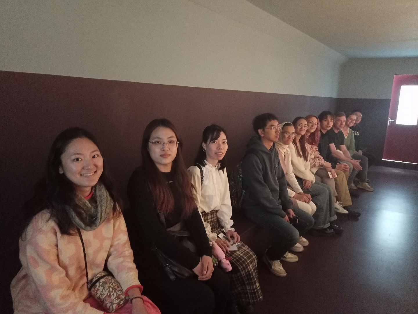 Искусство вдохновляет: иностранные студенты в Главном штабе Эрмитажа