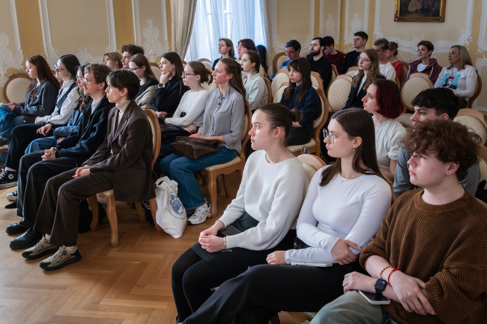 альтернативный текст